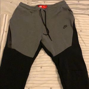 Nike joggers